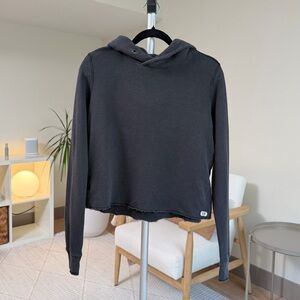 Women’s | Abercrombie & Fitch Cropped Hoodie Raw Hem, Charcoal | Small